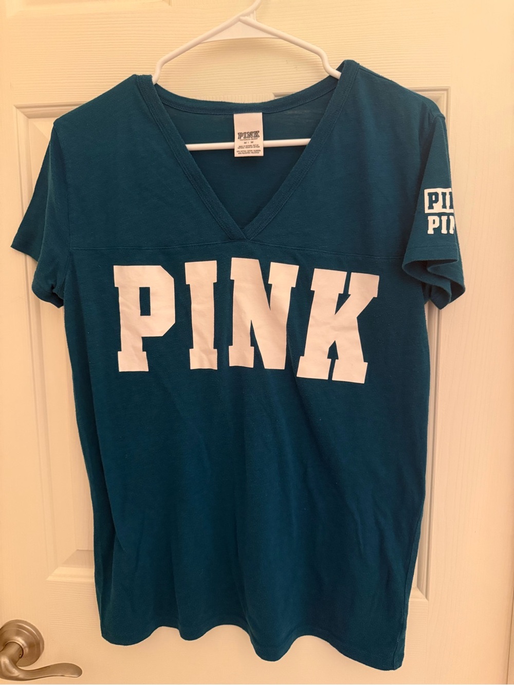 PINK Victoria's Secret Teal Short-Sleeve V-Neck Logo Tee - Picture 7 of 9